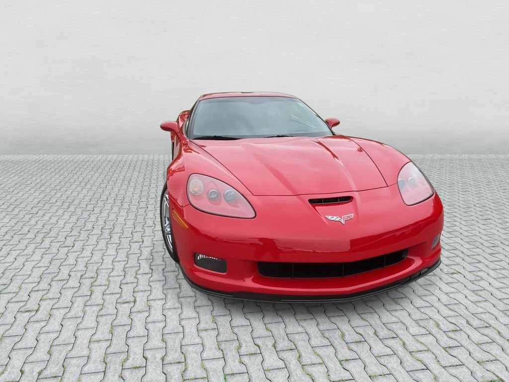 Used 2008 Chevrolet Corvette Z06 w/ Preferred Equipment Group RWD image 2