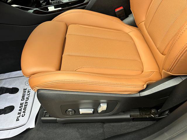 Used 2023 BMW X3 xDrive30i w/ Premium Package AWD/4WD image 13