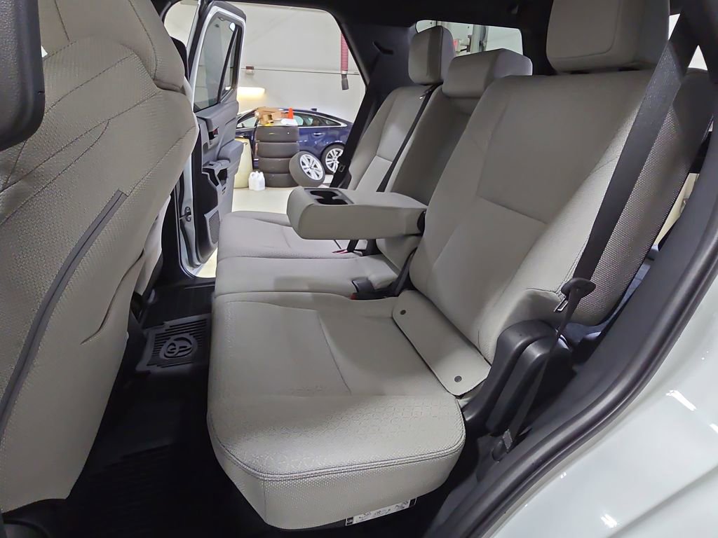 Certified 2025 Toyota 4Runner SR5 image 15