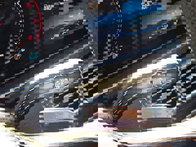 Certified 2025 Mercedes-Benz GLS 450 4MATIC image 32