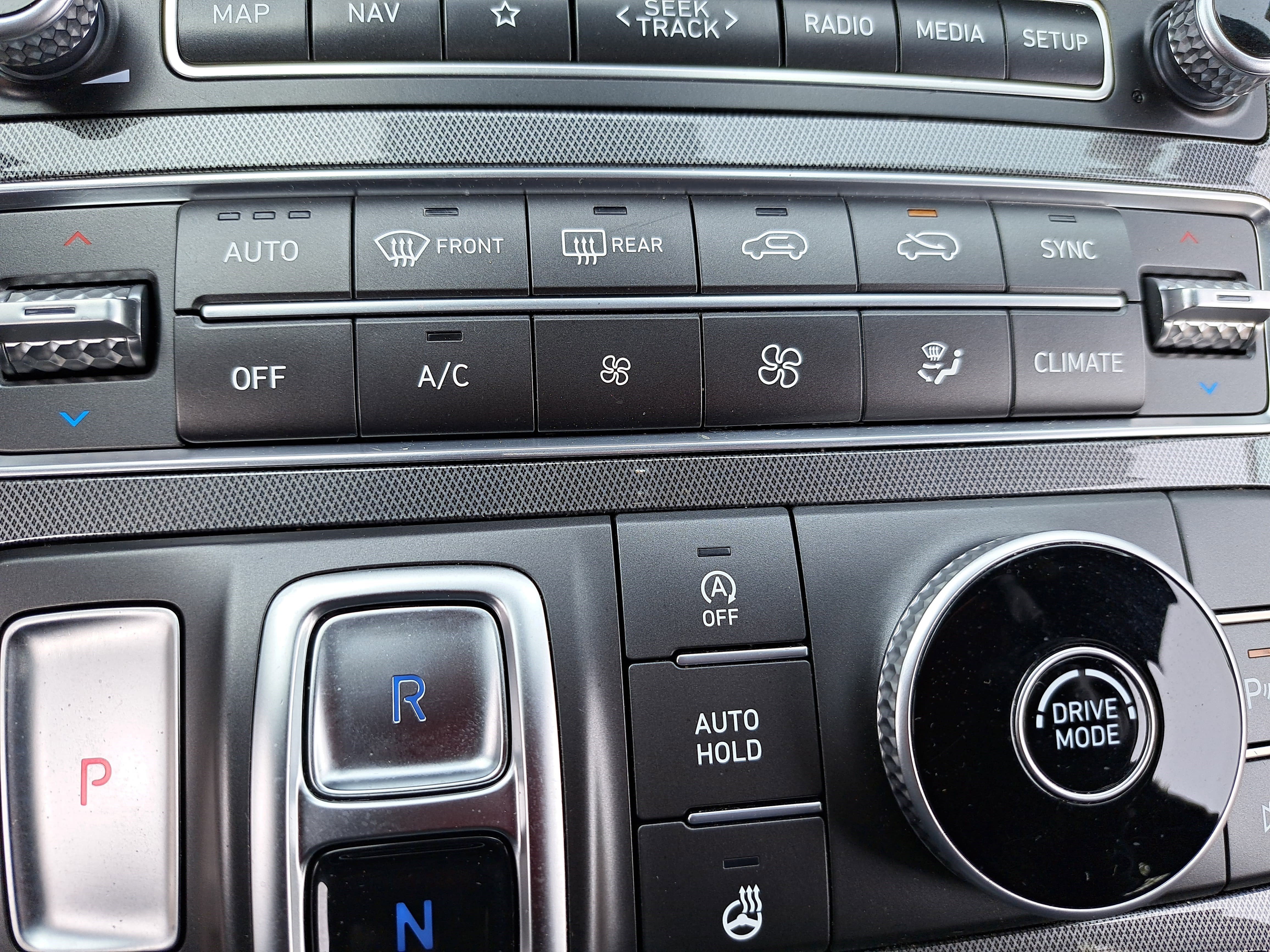 Used 2023 Hyundai Santa Fe Calligraphy FWD image 23