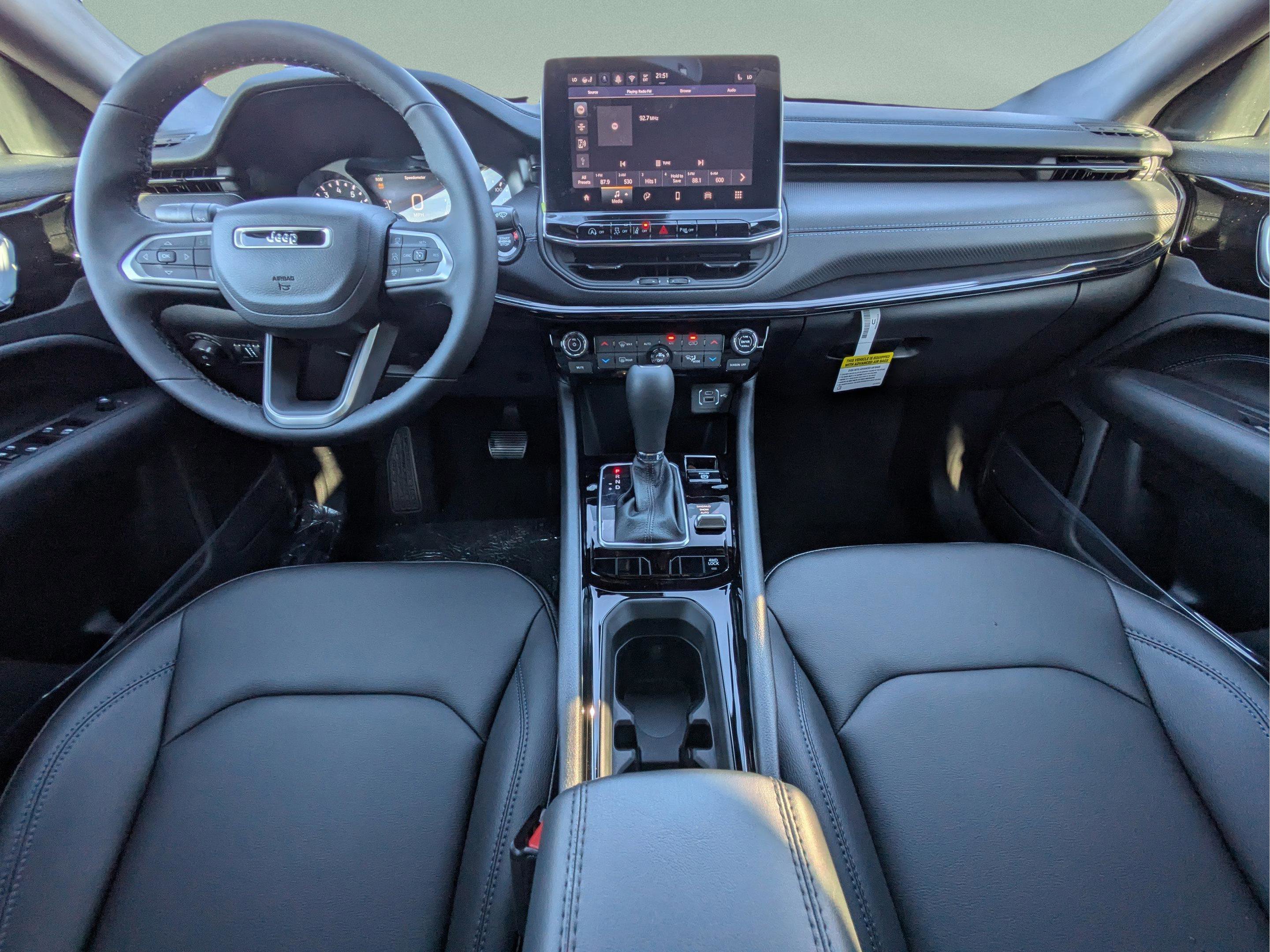 New 2026 Jeep Compass Limited image 17