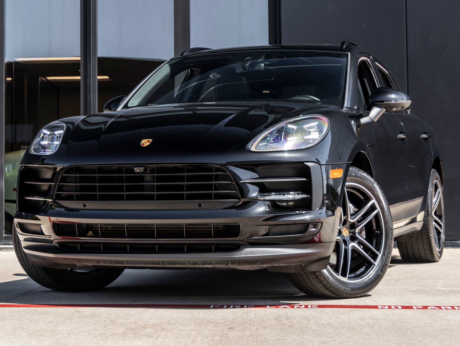 Certified 2021 Porsche Macan