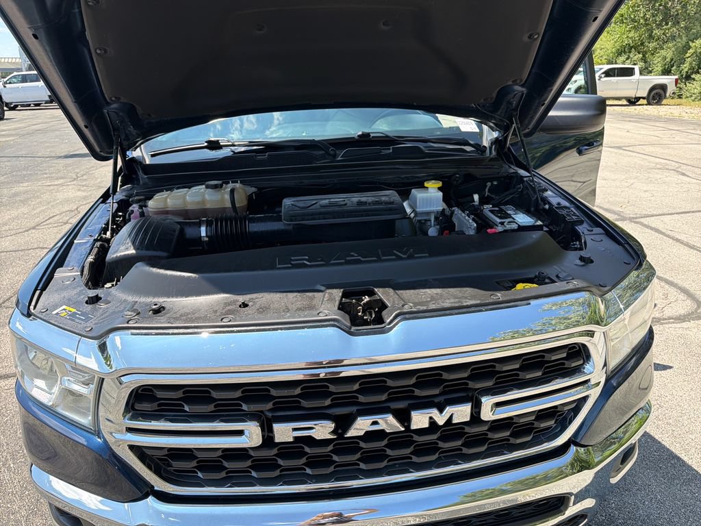 Used 2022 RAM 1500 Big Horn AWD/4WD image 31