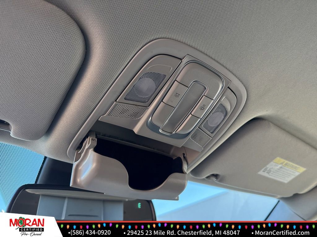 Used 2020 Hyundai Santa Fe SEL w/ Convenience Package image 23