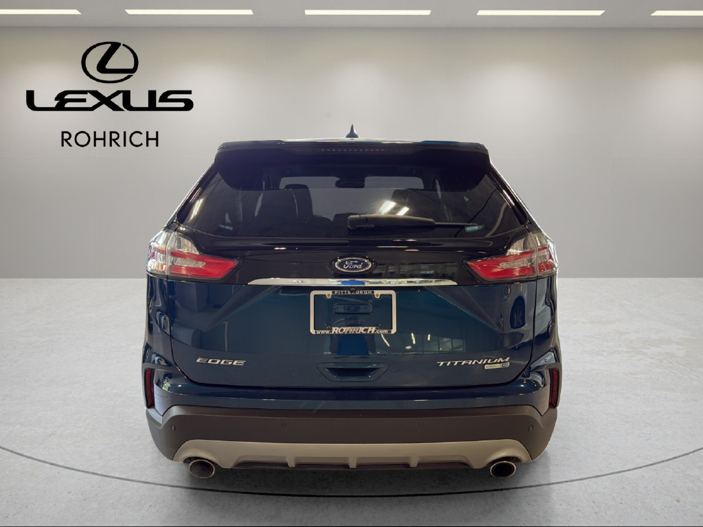 Used 2020 Ford Edge Titanium AWD/4WD image 7