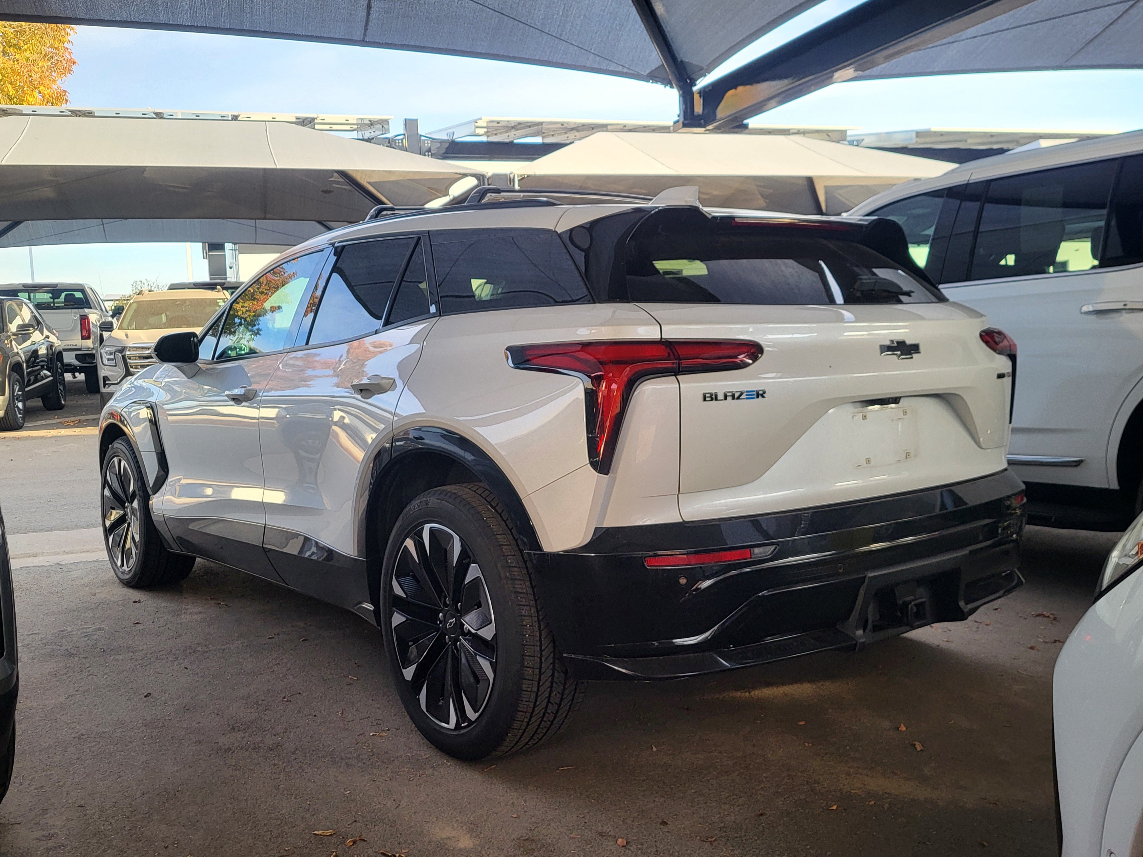 Used 2024 Chevrolet Blazer EV RS AWD/4WD image 5