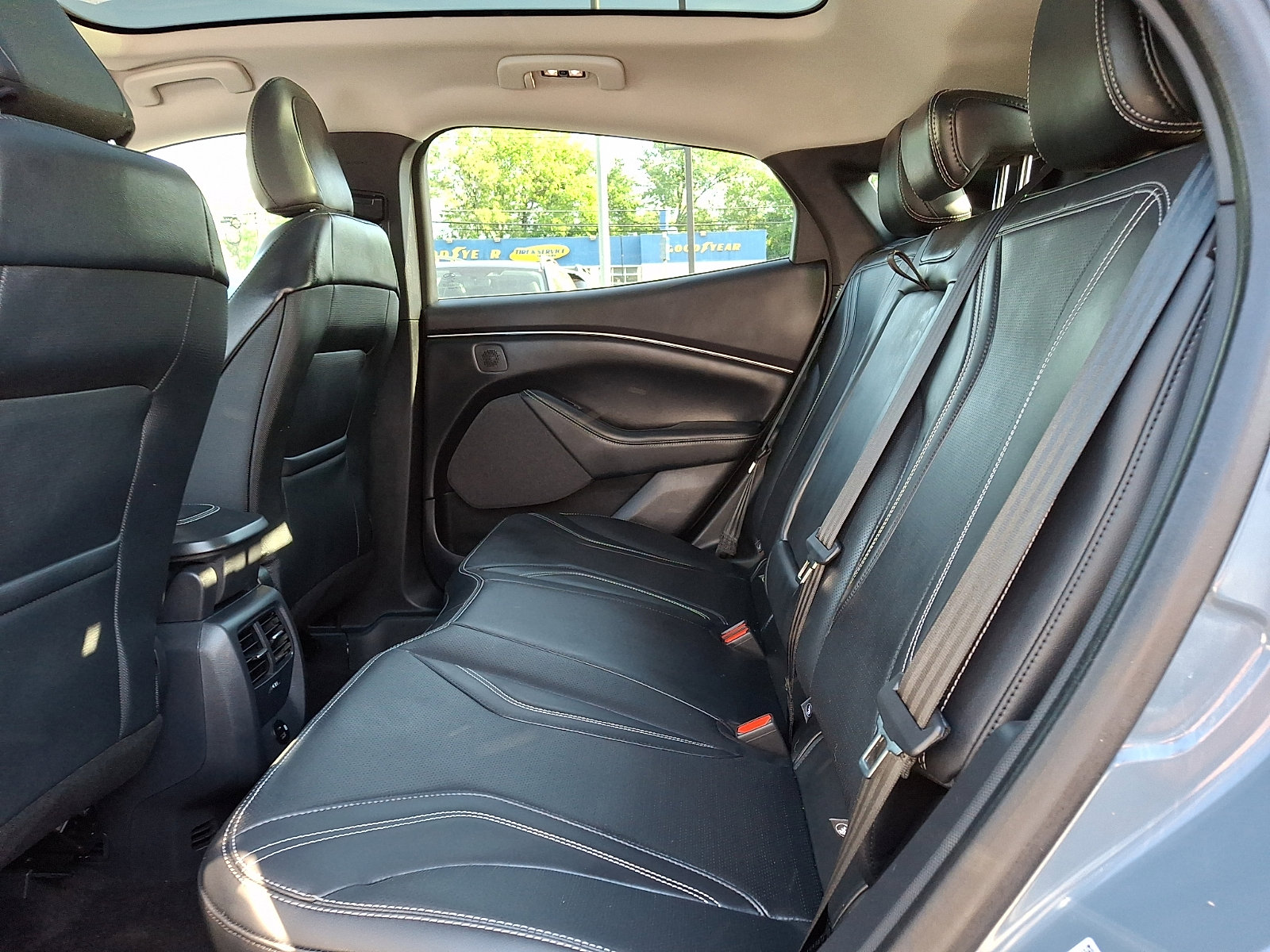 Used 2023 Ford Mustang Mach-E Premium AWD/4WD image 10