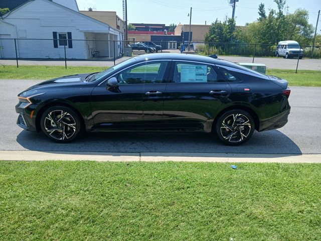 New 2026 Kia K5 GT-Line w/ GT-Line Red Interior Package FWD image 3