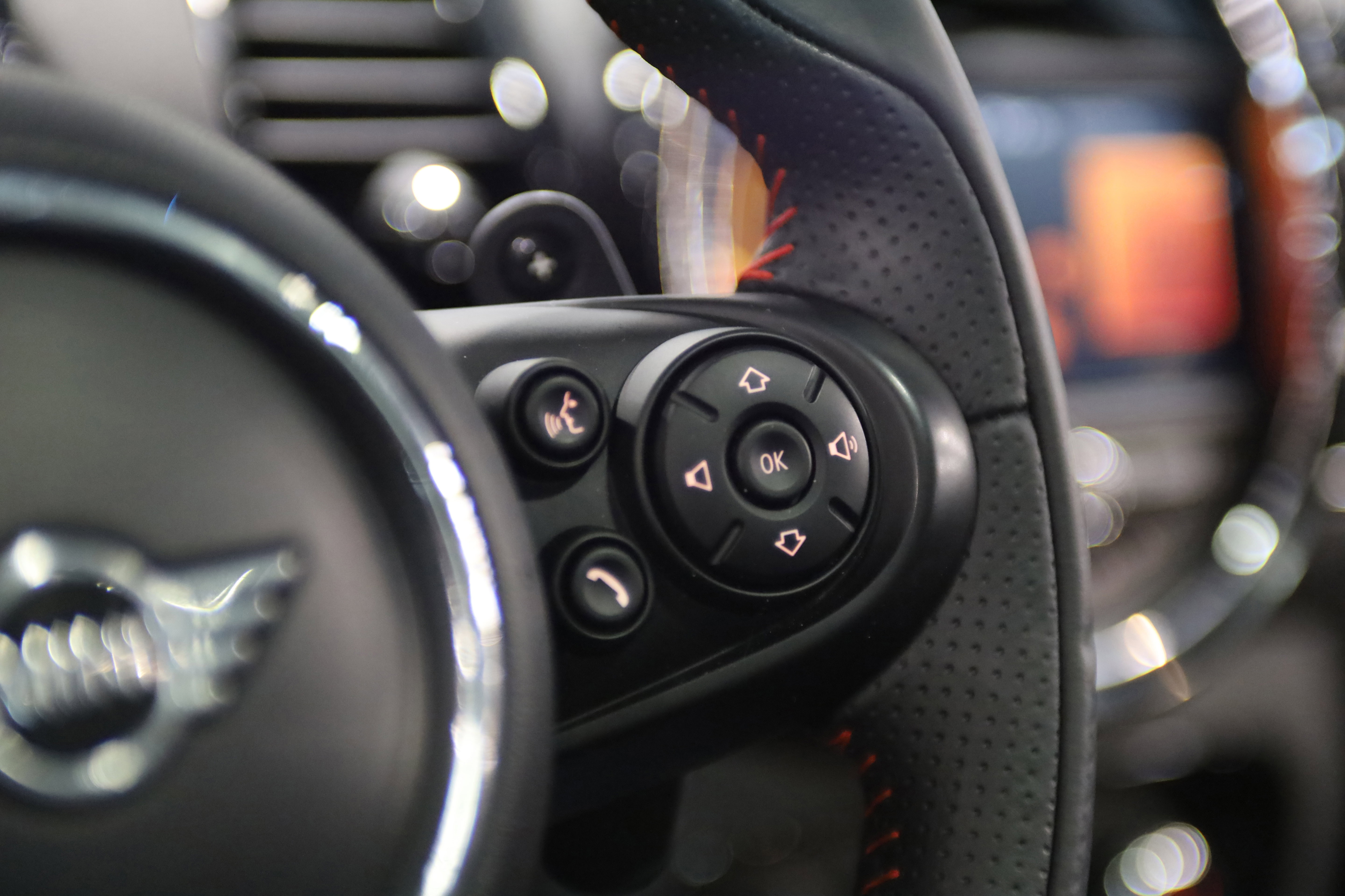 Used 2020 MINI Cooper Clubman John Cooper Works image 22