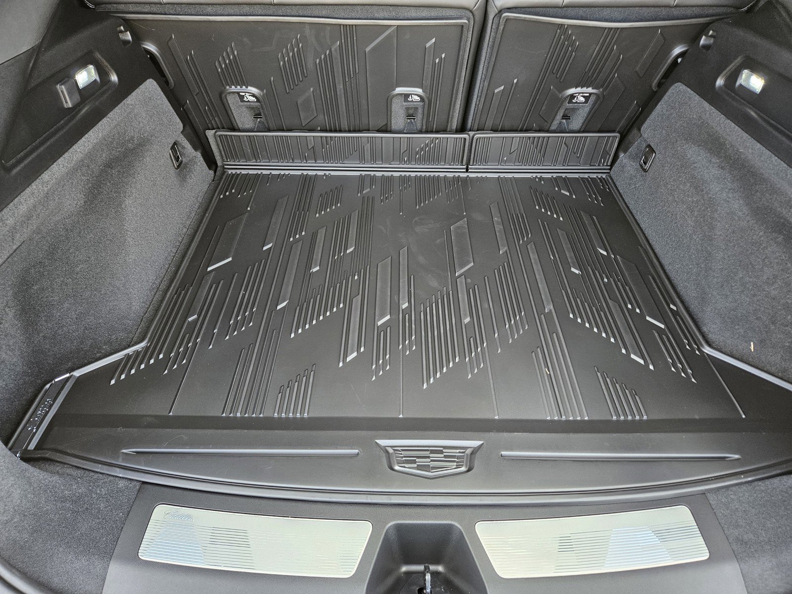 New 2026 Cadillac Lyriq Sport w/ LPO, Floor Liner Package image 22