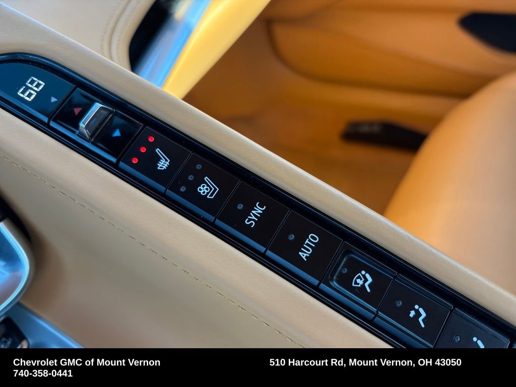 Used 2021 Chevrolet Corvette Stingray Premium Conv w/ Battery Protection Package image 11