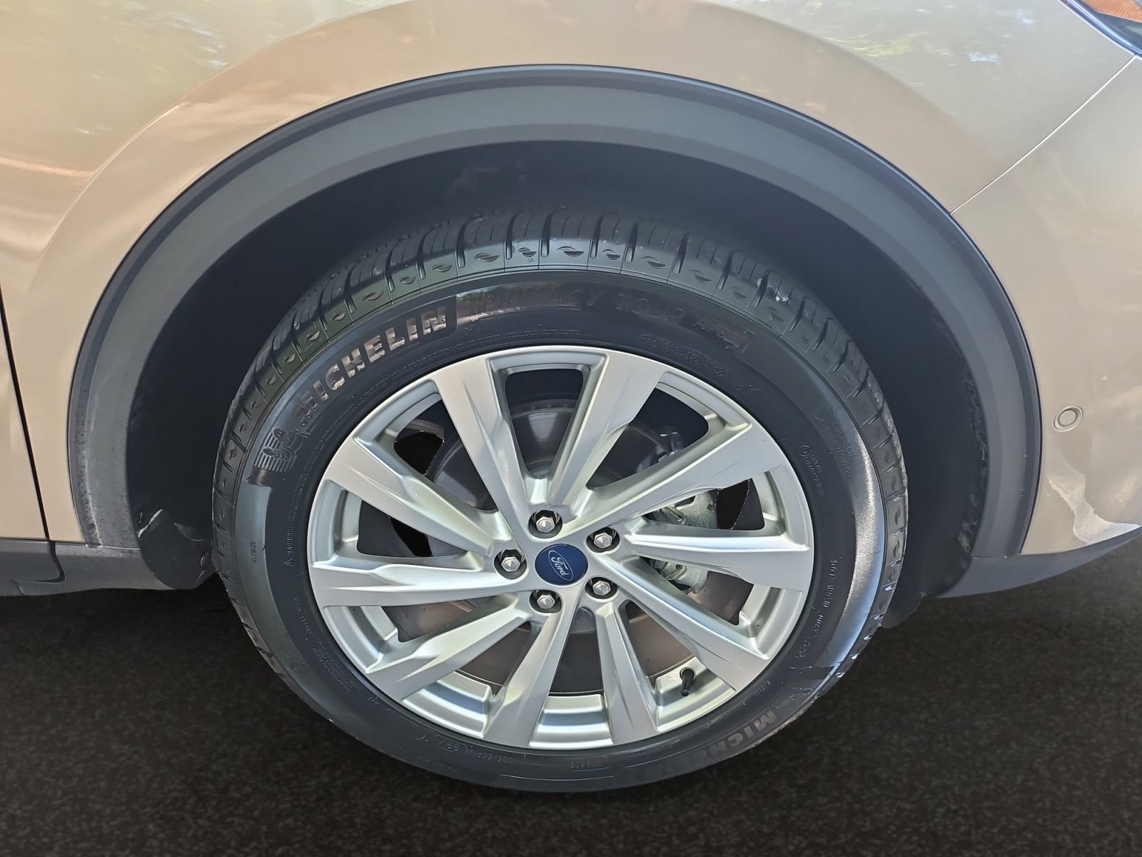 Used 2021 Ford Escape Titanium w/ Titanium Elite Package AWD/4WD image 41
