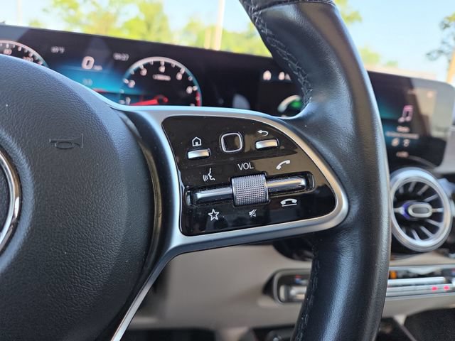 Certified 2023 Mercedes-Benz GLB 250 4MATIC image 16