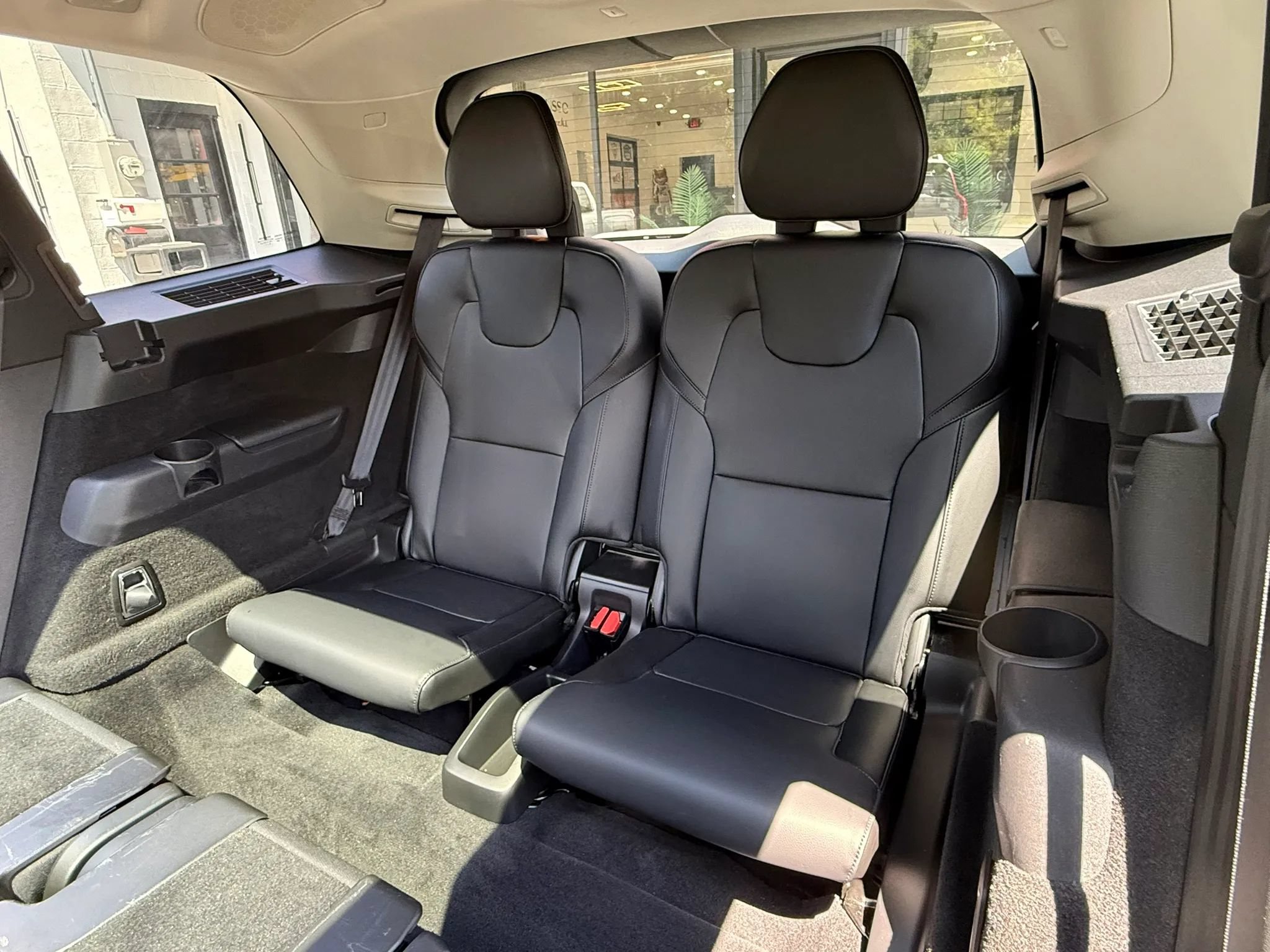Used 2019 Volvo XC90 T5 Momentum w/ Advanced Package AWD/4WD image 37
