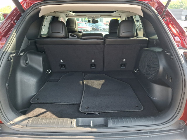 Used 2020 Jeep Cherokee Limited AWD/4WD image 29