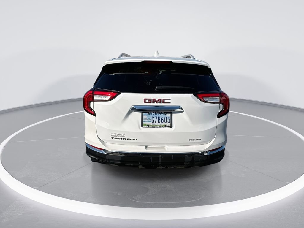 Used 2023 GMC Terrain SLT image 7