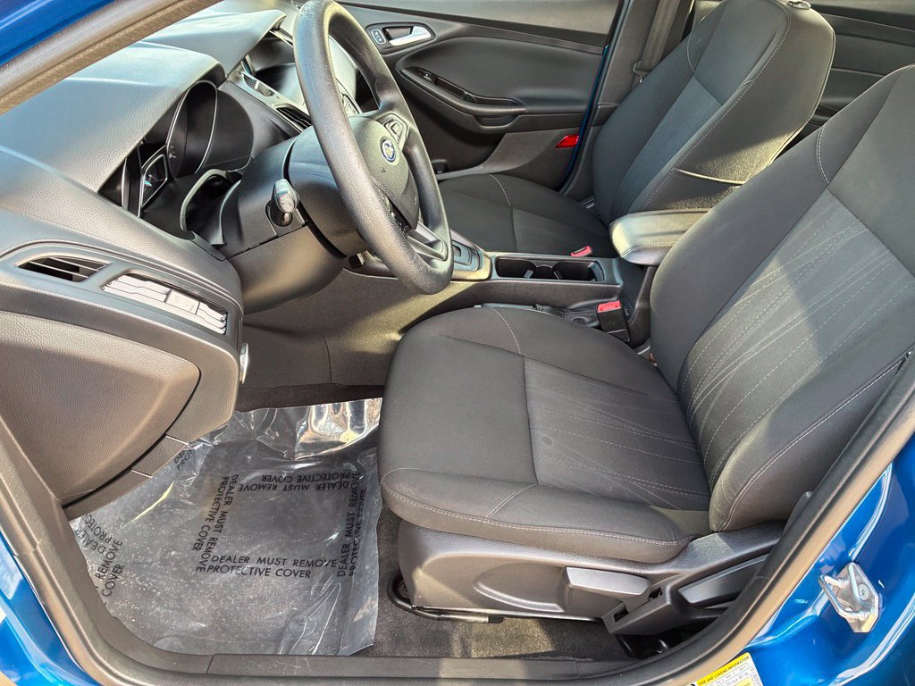 Used 2018 Ford Focus SE FWD image 15