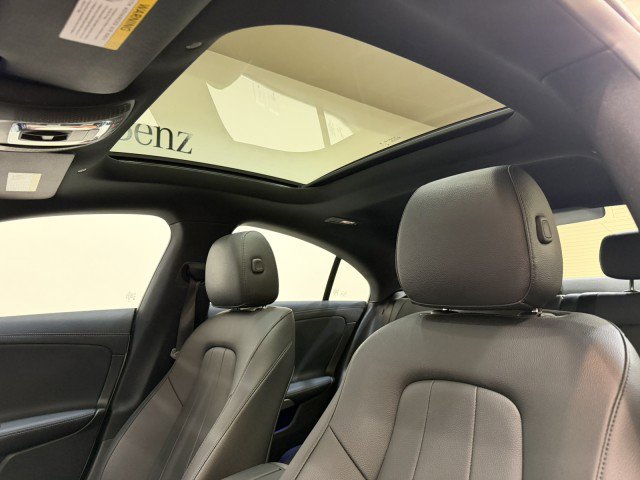Used 2025 Mercedes-Benz CLA 250 image 21