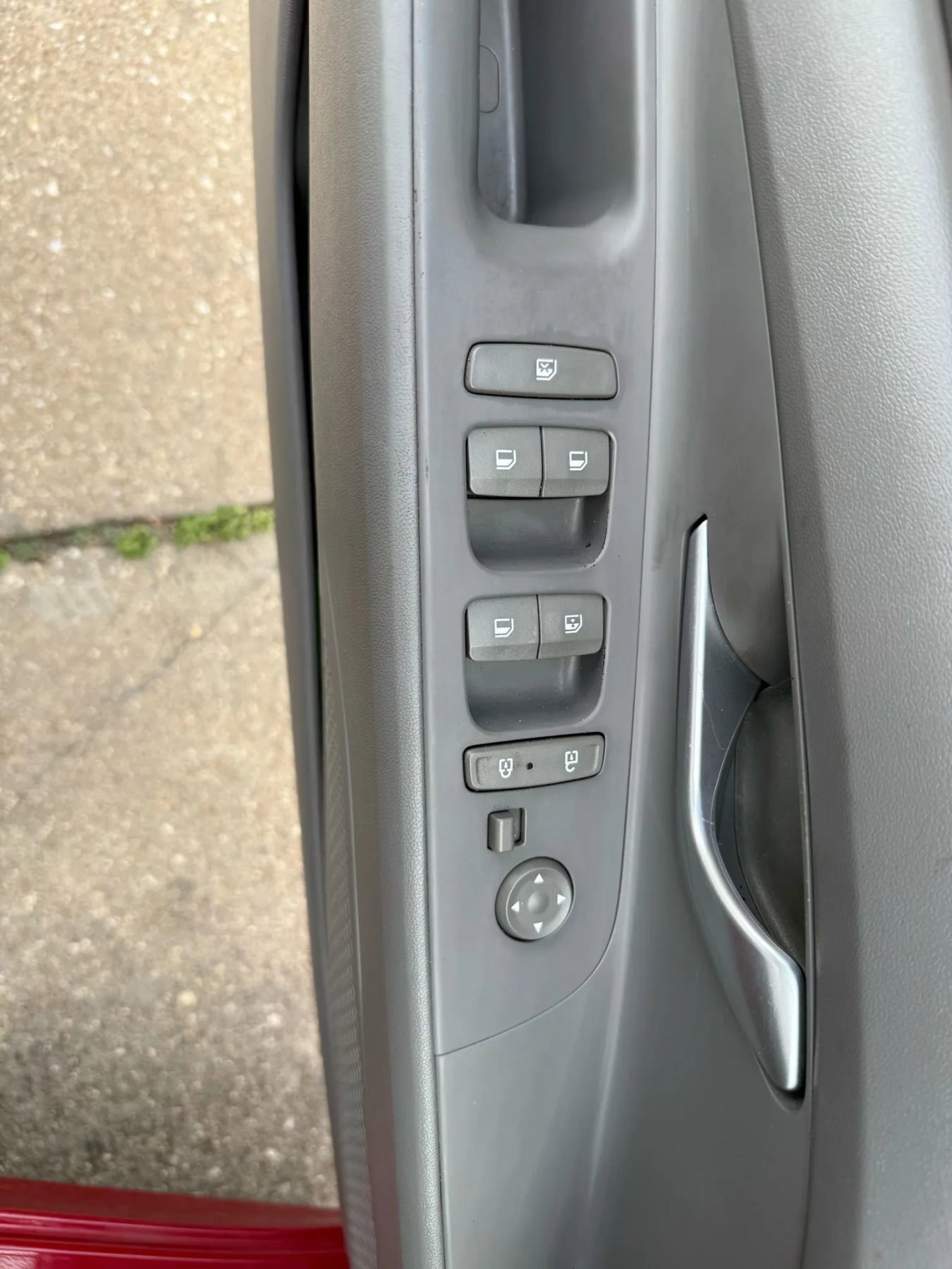 Used 2021 Hyundai Elantra SEL image 9