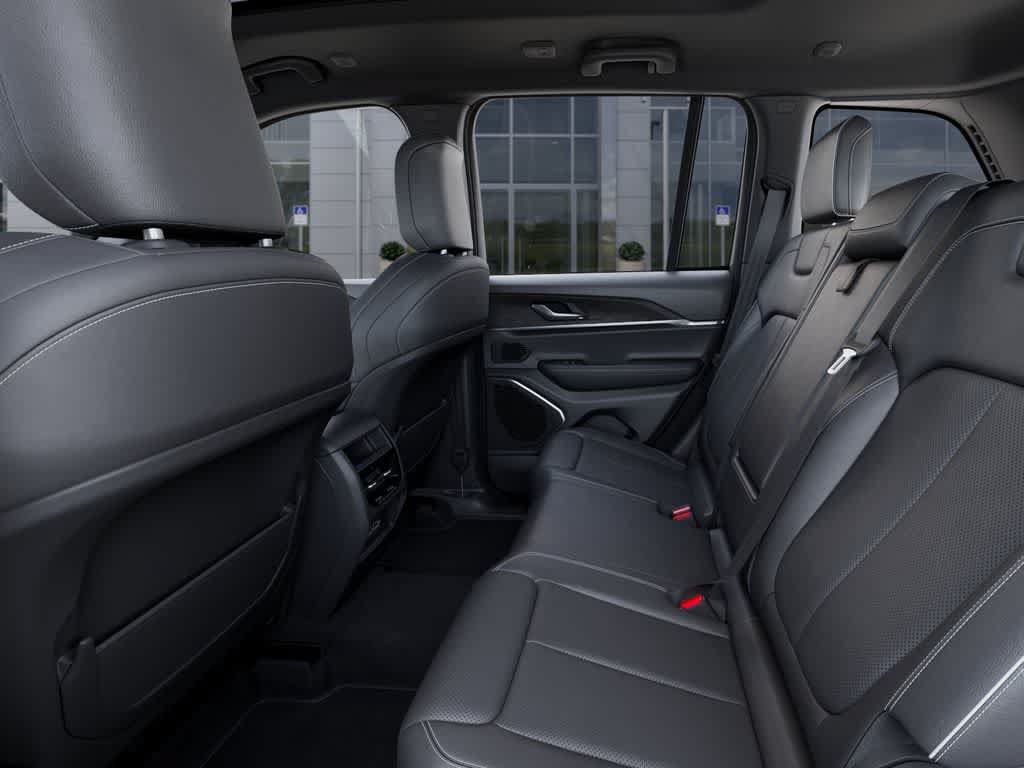 New 2026 Jeep Grand Cherokee Limited AWD/4WD image 23