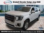 Used 2024 GMC Yukon XL SLT RWD image 1