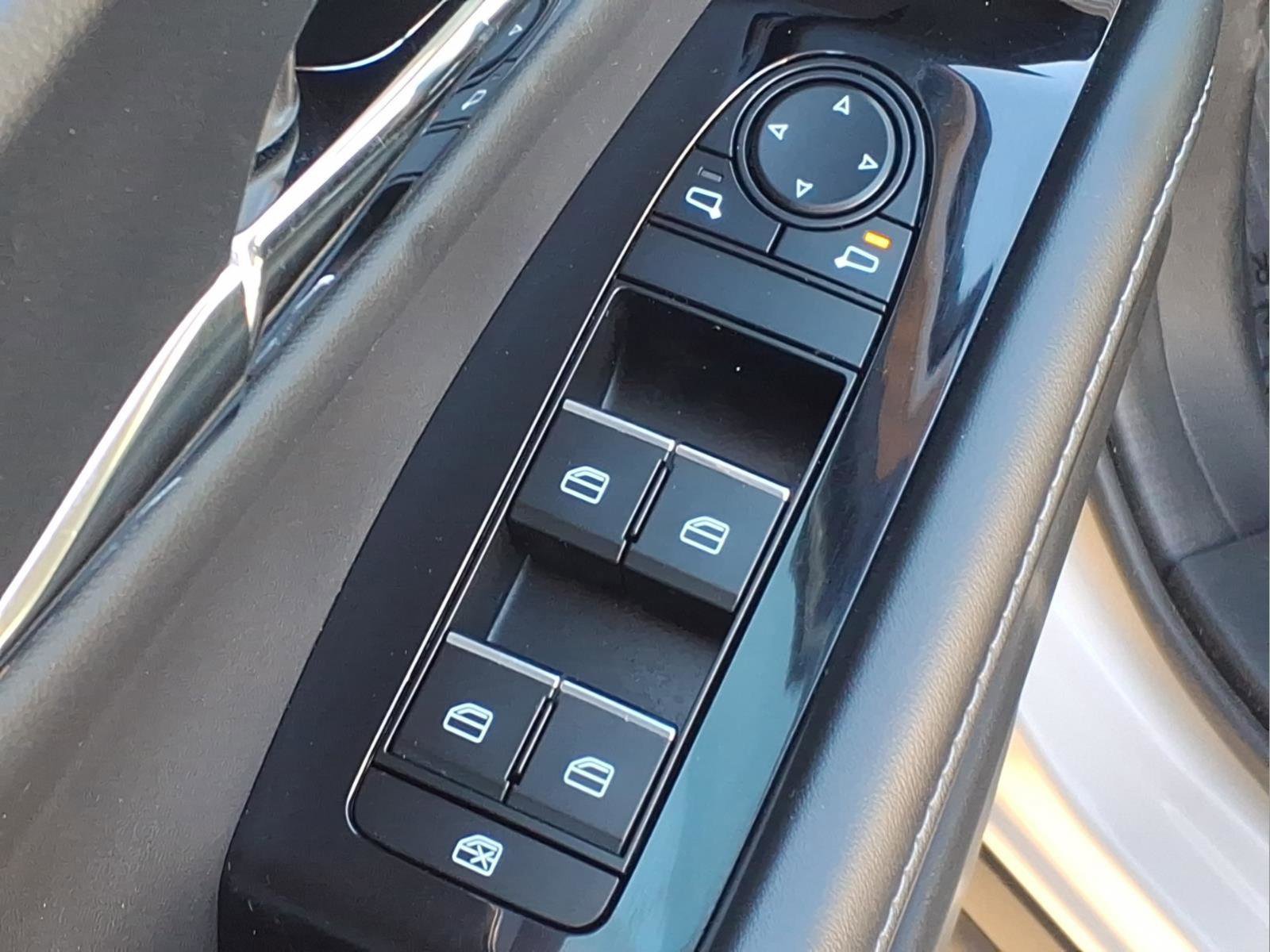 Certified 2023 MAZDA CX-30 AWD 2.5 S w/ Preferred Package image 14