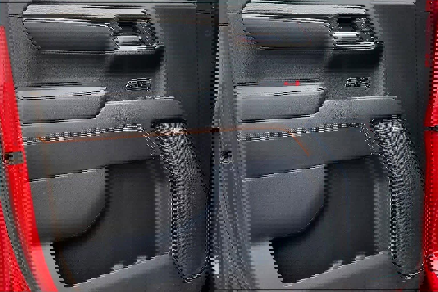 Used 2024 GMC Sierra 1500 AT4 w/ Technology Package image 22