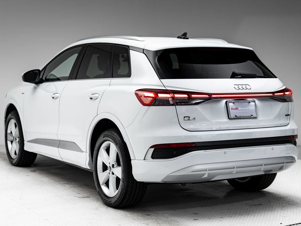 Used 2023 Audi Q4 e-tron Premium w/ Convenience Package AWD/4WD image 3