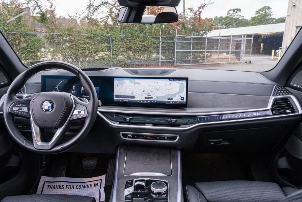 Used 2025 BMW X5 xDrive40i image 17