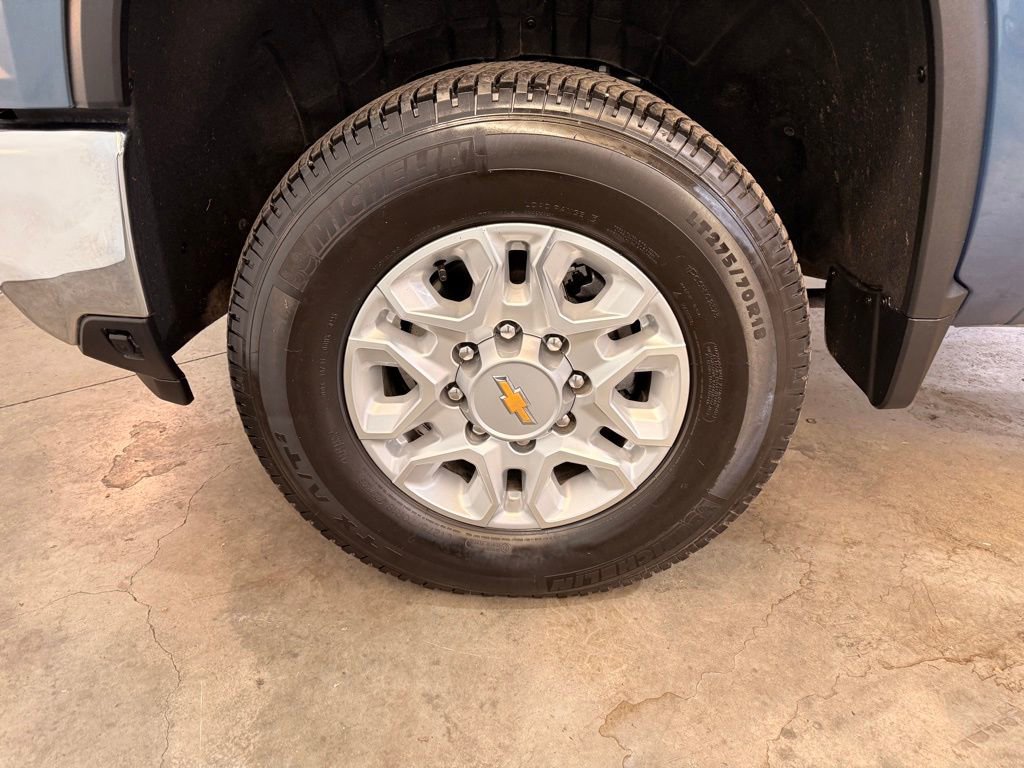 Certified 2025 Chevrolet Silverado 3500 LT w/ All Star Edition image 15