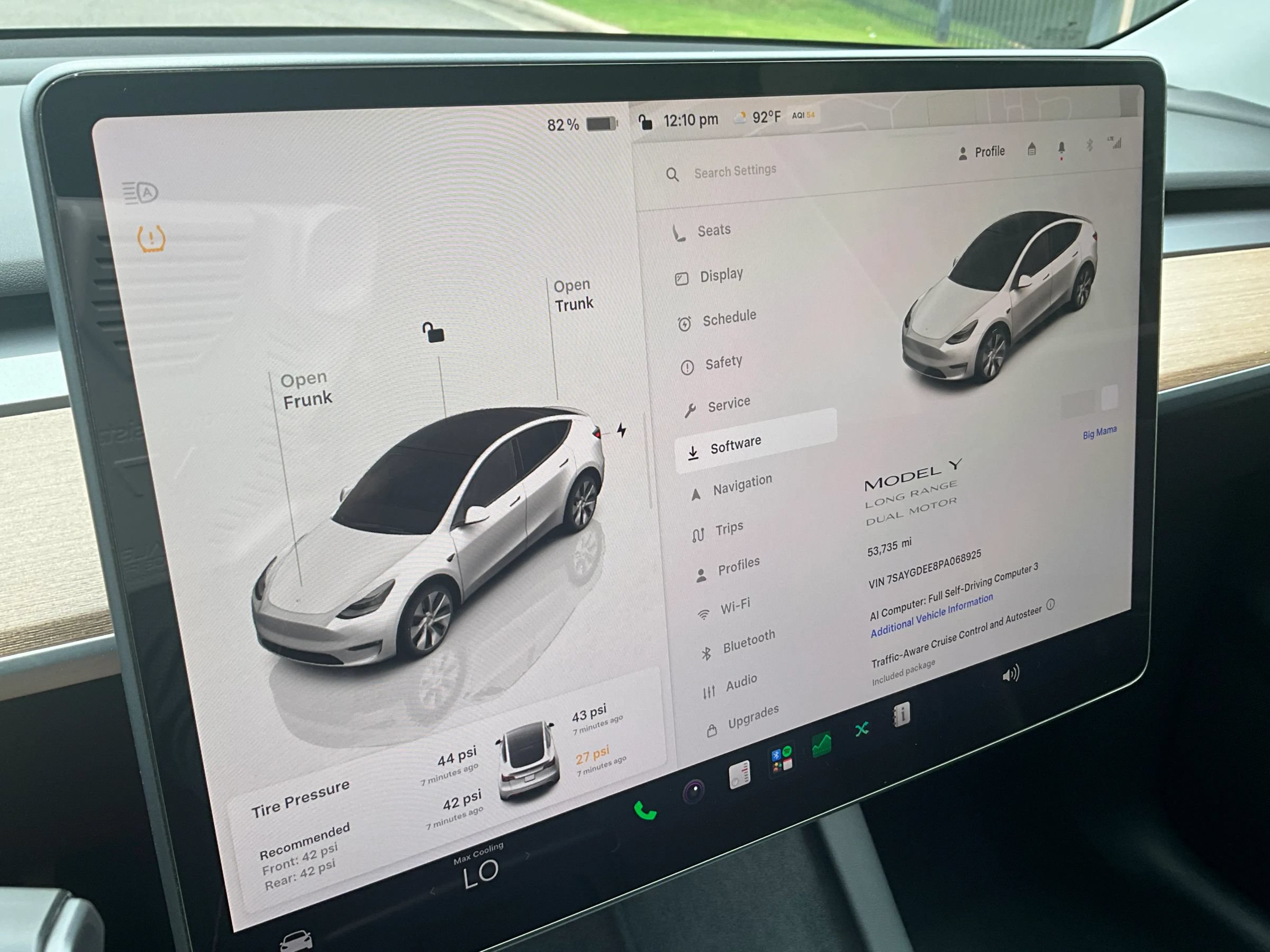Used 2023 Tesla Model Y Long Range AWD/4WD image 21