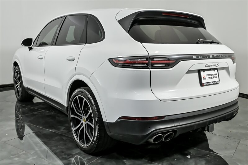 Used 2020 Porsche Cayenne S AWD/4WD image 7