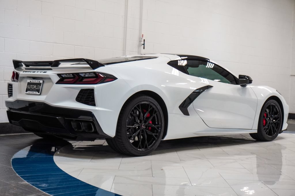 Used 2024 Chevrolet Corvette Stingray Preferred Cpe w/ Z51 Performance Package RWD image 21