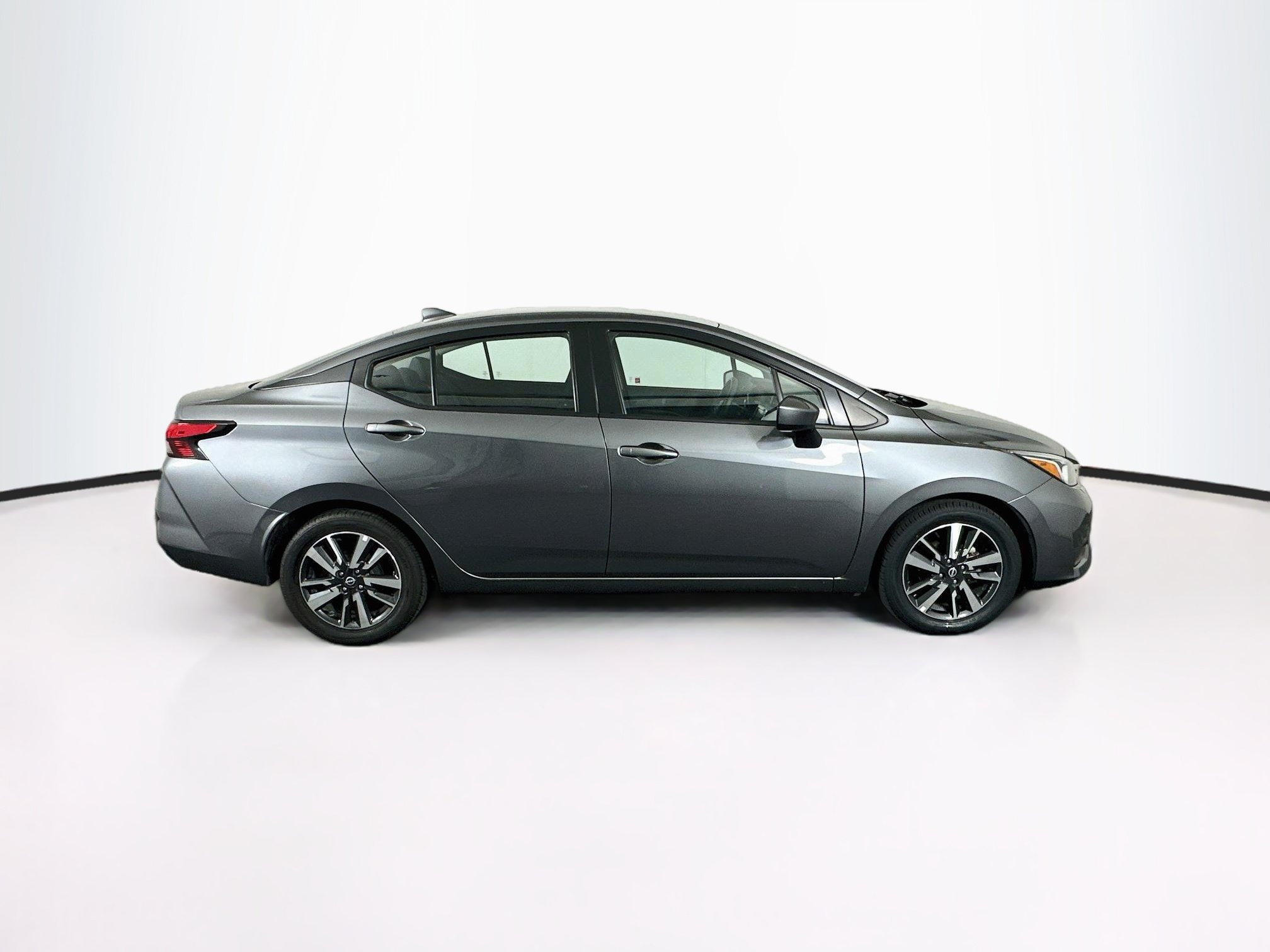 Used 2024 Nissan Versa SV FWD image 10