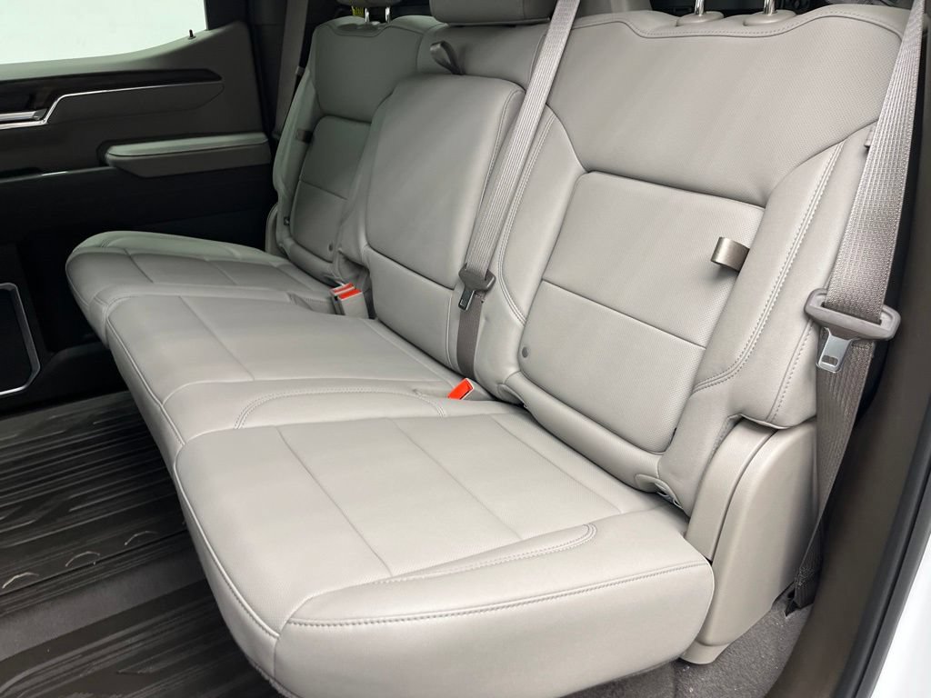 New 2026 GMC Sierra 1500 SLT w/ SLT Premium Plus Package AWD/4WD image 5