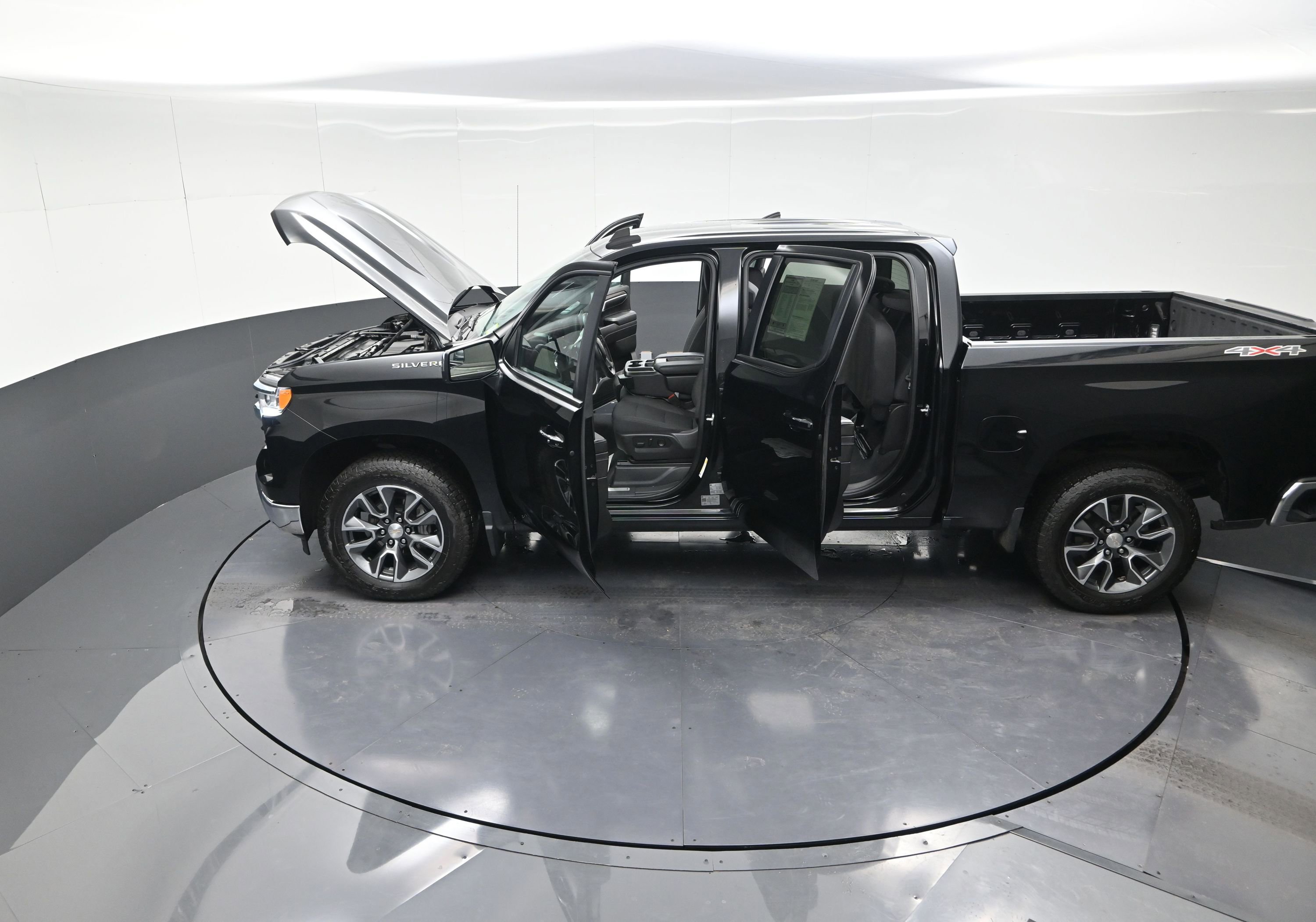 Used 2023 Chevrolet Silverado 1500 LT image 15