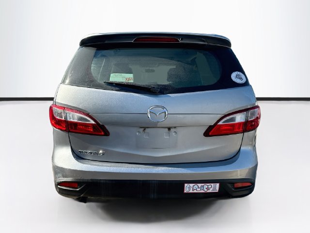 Used 2012 MAZDA MAZDA5 Touring w/ Moonroof & Audio Pkg FWD image 6