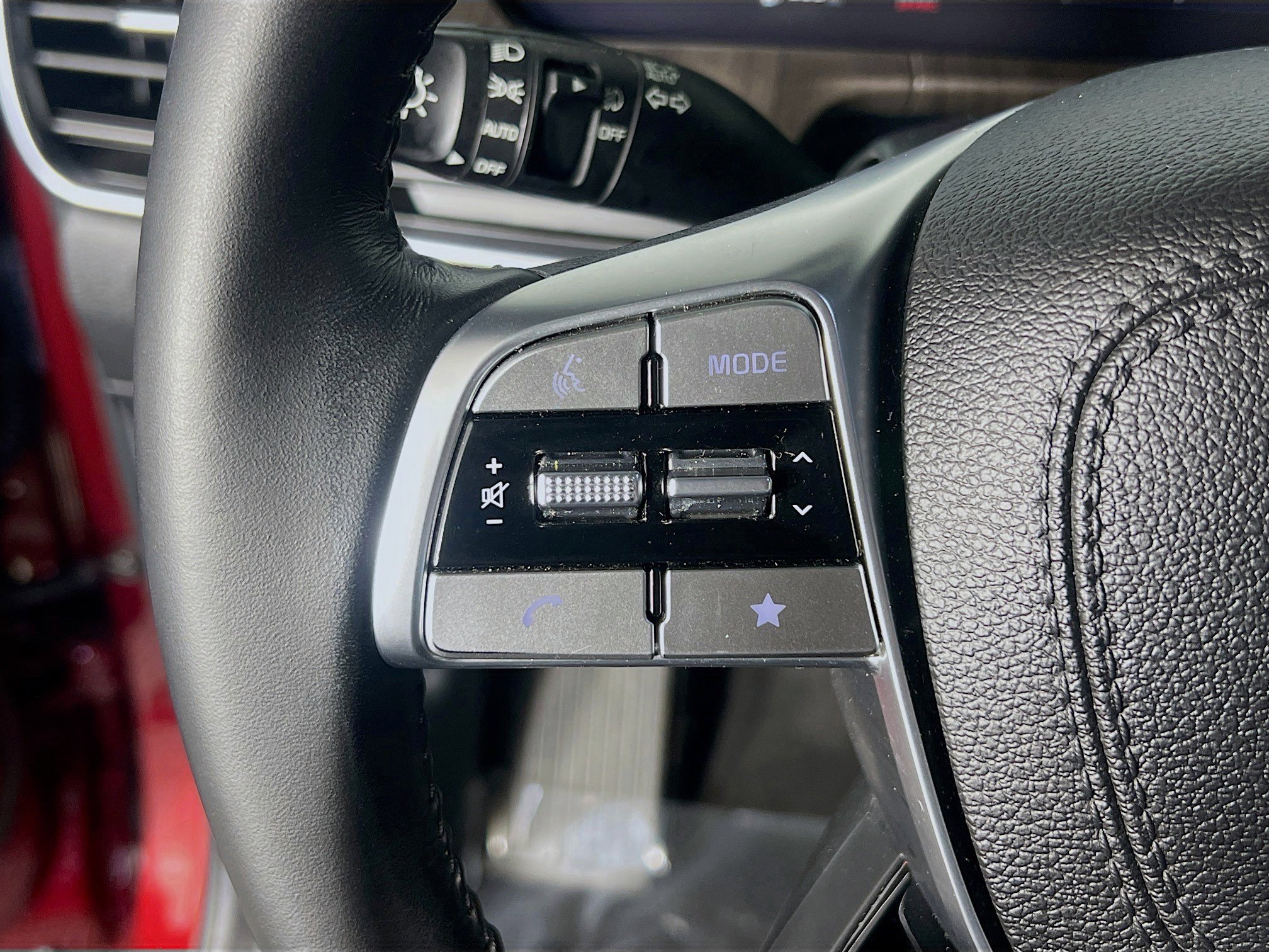 Used 2023 Kia Telluride SX image 6