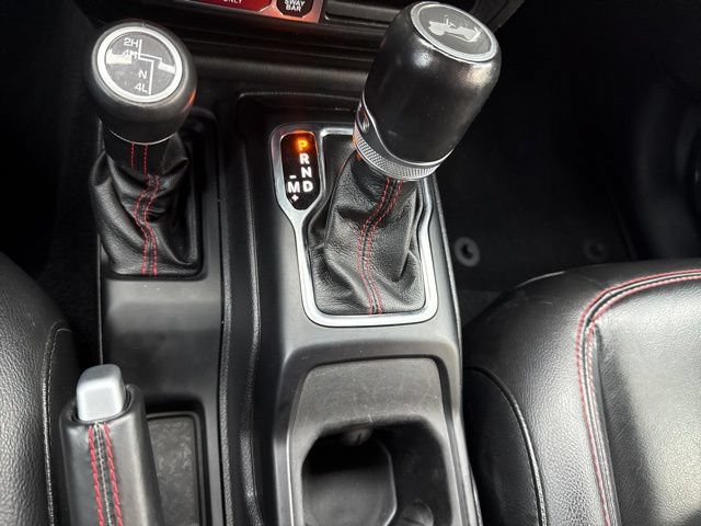 Used 2021 Jeep Wrangler Rubicon AWD/4WD image 24