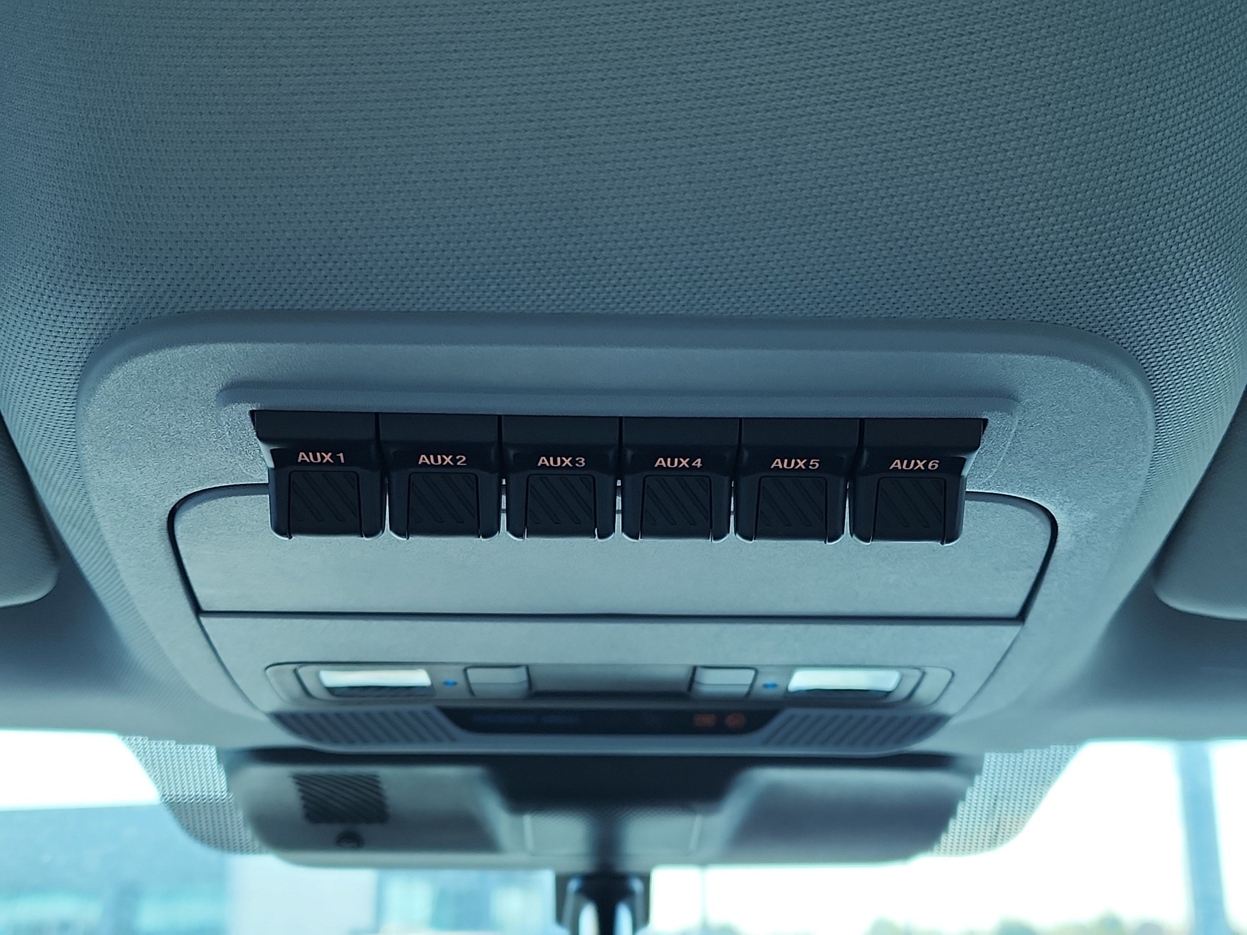 New 2024 Ford F550 2WD Regular Cab Super Duty image 15