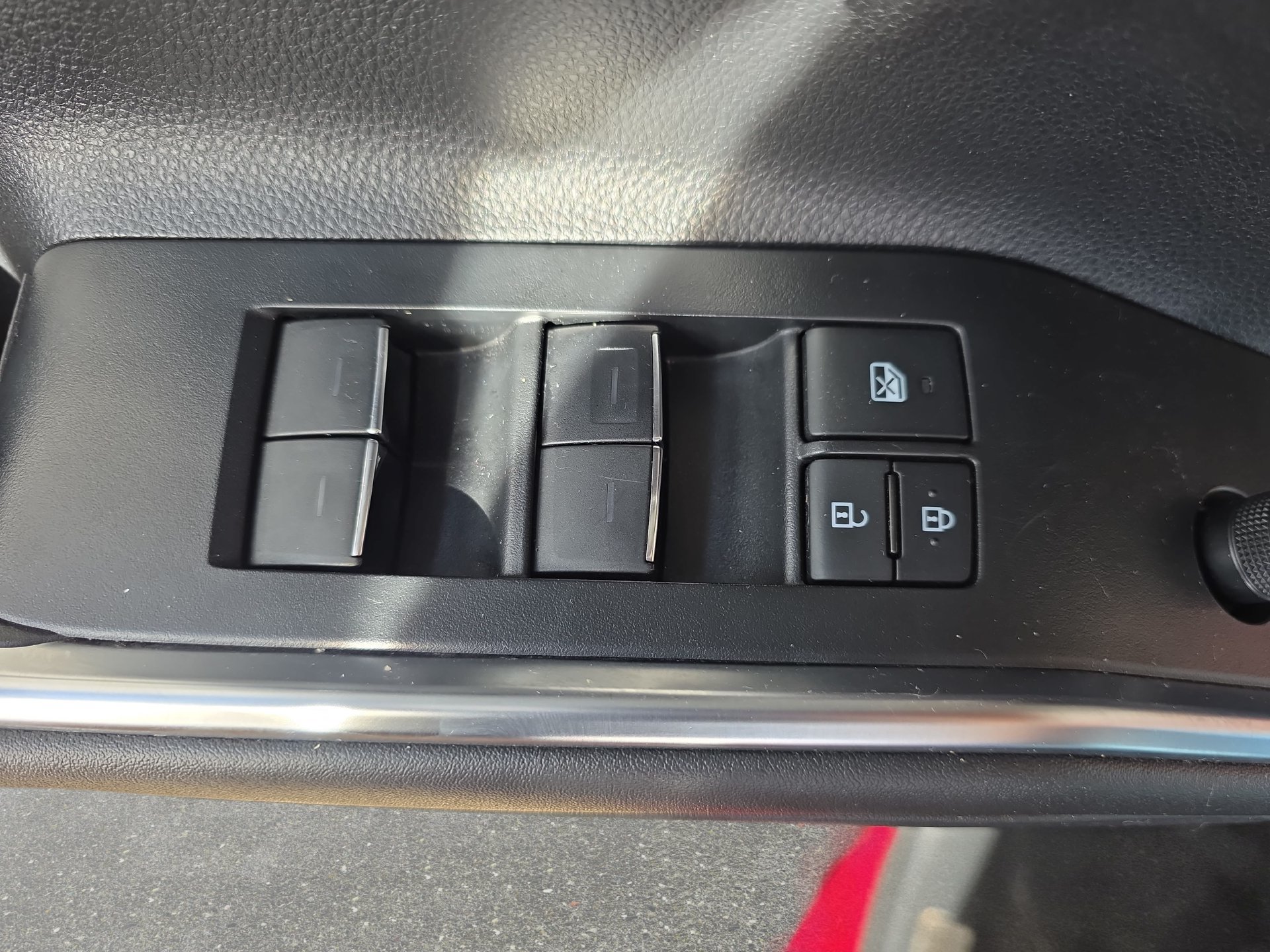 Used 2021 Toyota Highlander Platinum AWD/4WD image 27