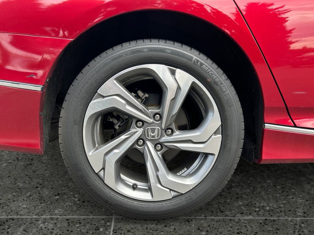 Used 2019 Honda Accord EX image 9