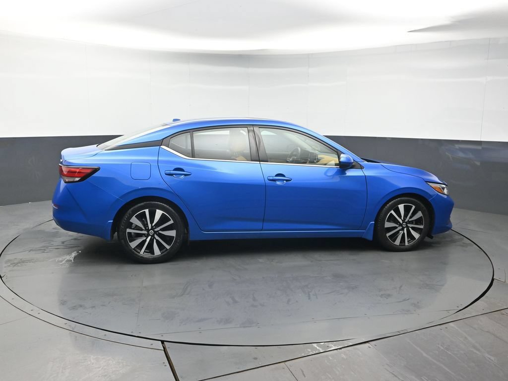 Used 2023 Nissan Sentra SV w/ SV Premium Package FWD image 7