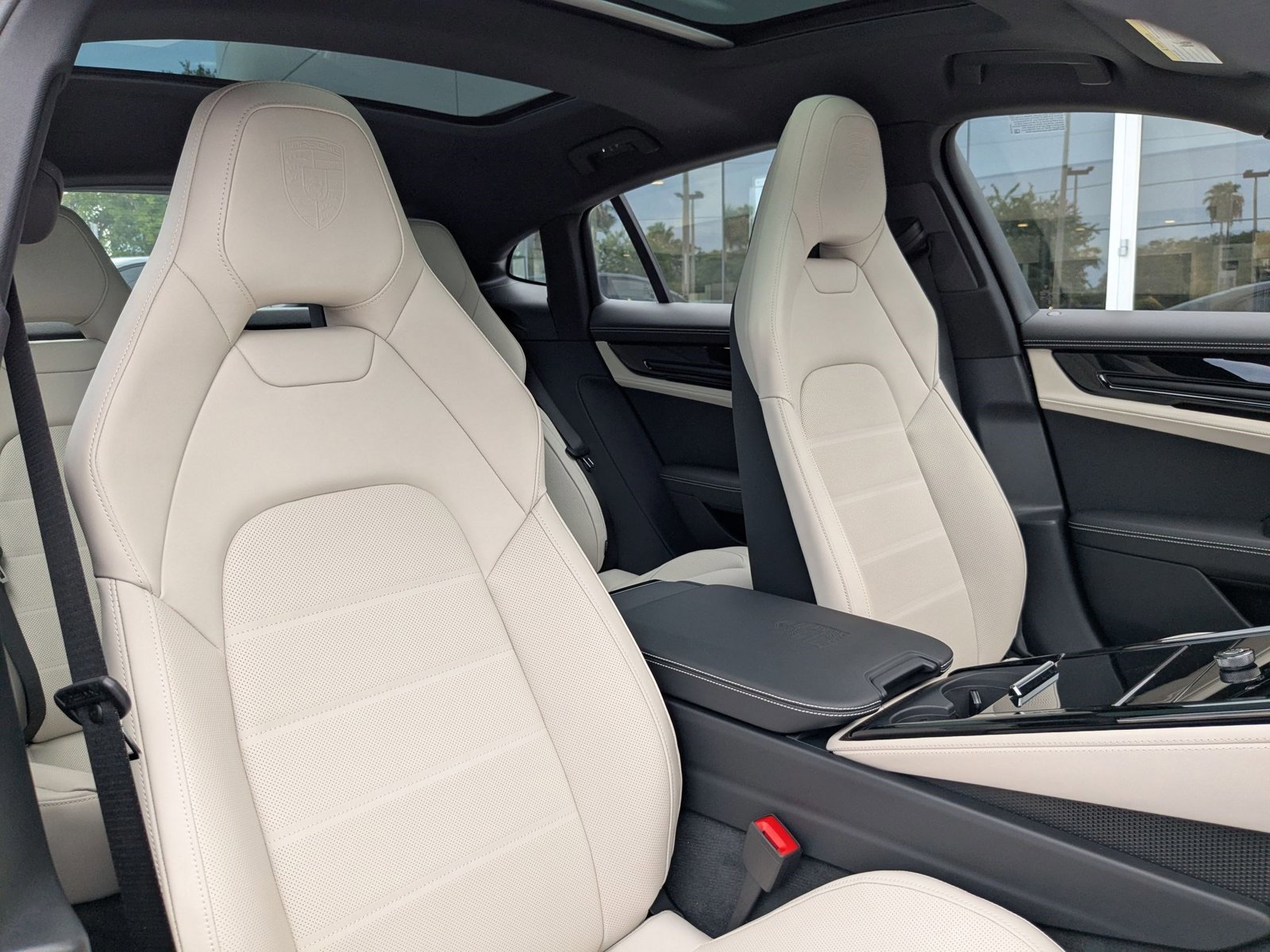 New 2025 Porsche Panamera image 26