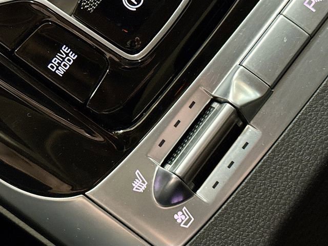 Used 2024 Kia Carnival SX image 21