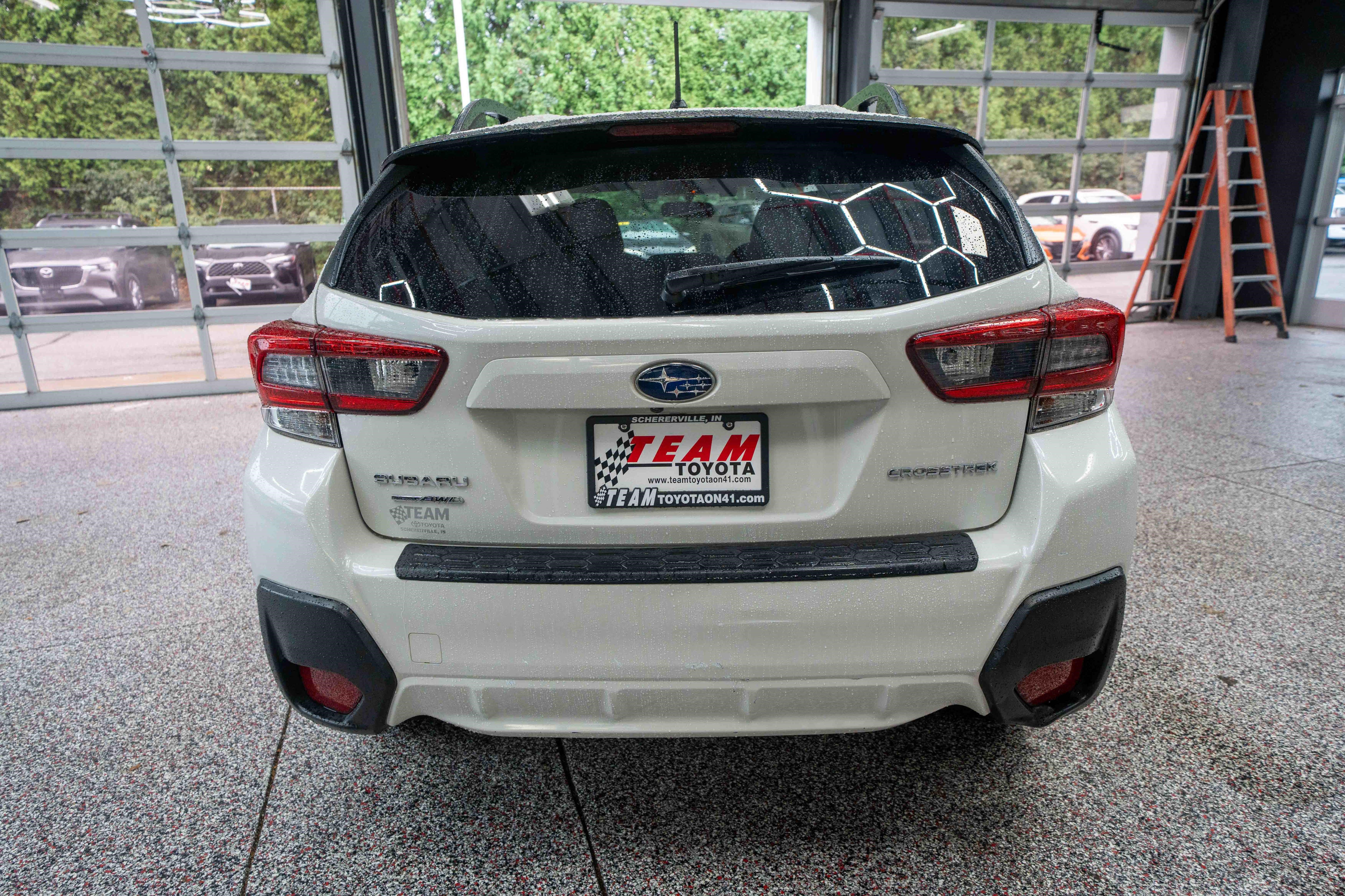 Used 2020 Subaru Crosstrek 2.0i AWD/4WD image 3