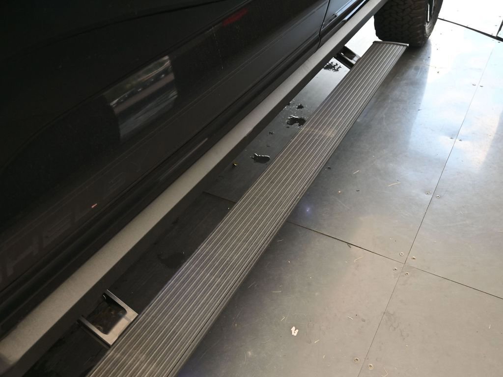 New 2025 Ford F150 Lariat w/ Equipment Group 502A High image 11