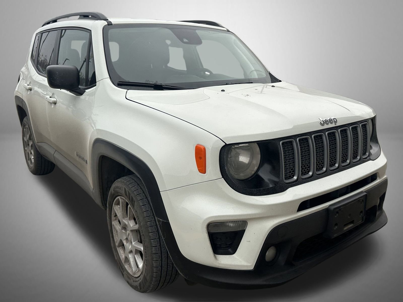 Used 2022 Jeep Renegade Latitude w/ Convenience Group image 3
