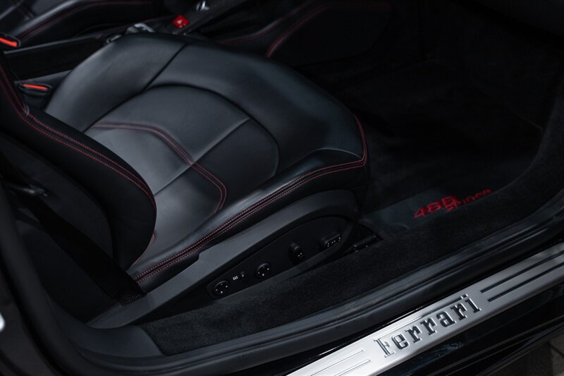 Used 2018 Ferrari 488 Spider RWD image 36